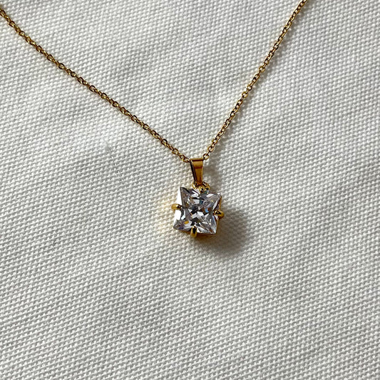 AURA | NECKLACE
